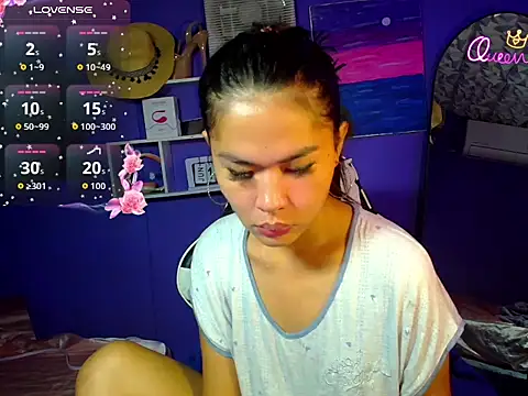 urgirljane online show from 06/14/26, 10:34