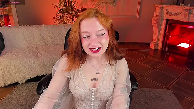 Snapshot of Violet_Griffen chatting on 04/23/26, 03:47 Violet Griffen online show from 04/23/26, 03:47