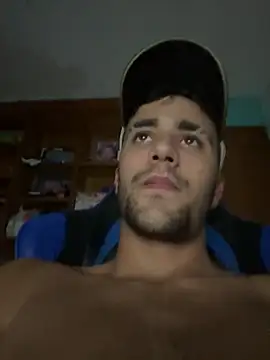 aavrdvh33 online show from 10/02/25, 01:12