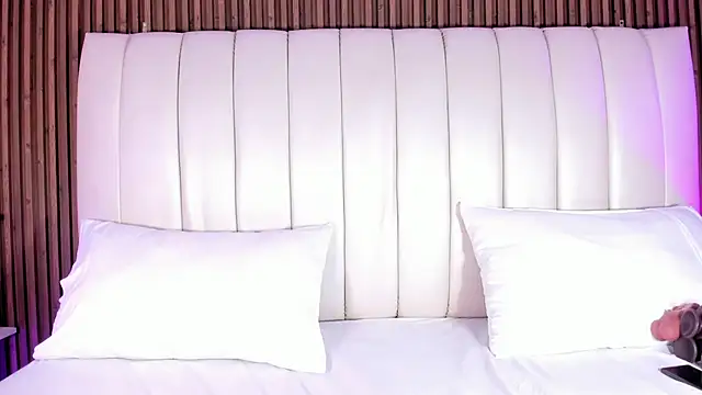 SandraMilerr online show from 02/10/26, 01:21