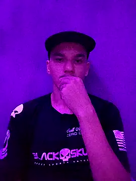 Thpaugrosso online show from 11/25/25, 03:50