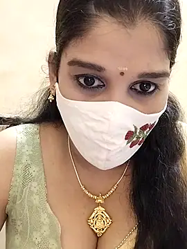 Snapshot of amelia-rani chatting on 09/10/25, 12:27 amelia-rani online show from 09/10/25, 12:27