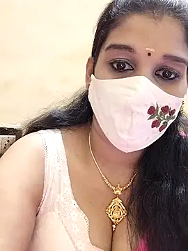 Snapshot of amelia-rani chatting on 09/16/25, 12:17 amelia-rani online show from 09/16/25, 12:17