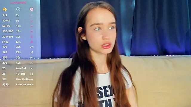 lovelyalivia online show from 04/07/26, 08:15