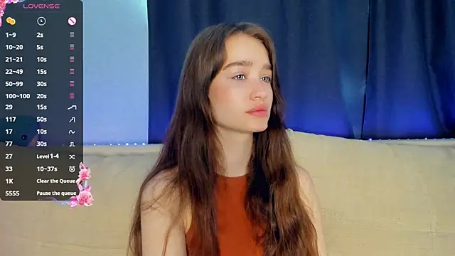 lovelyalivia online show from 04/12/26, 07:24