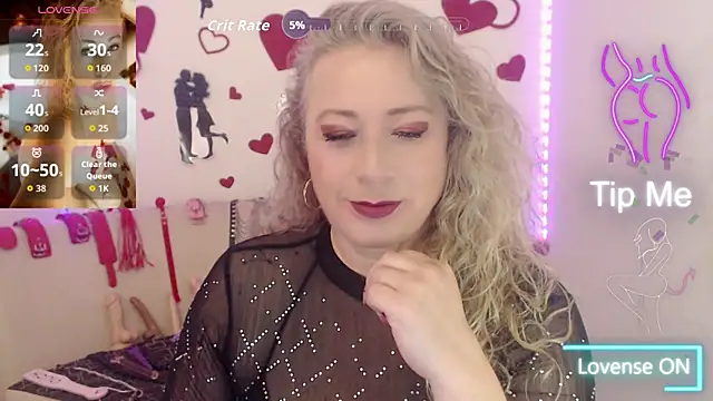 sofiacurvy 45 online show from 09/11/25, 04:07