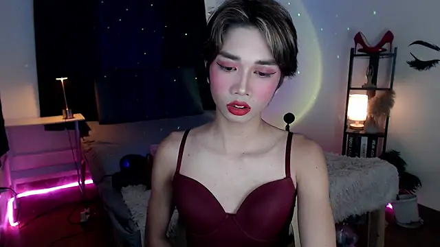 Lavictoriathegreat online show from 11/26/25, 06:09