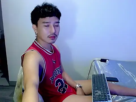cute richard24 online show from 07/02/26, 02:23