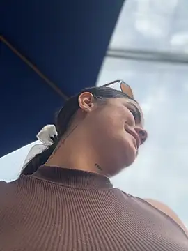 Kaily Sweet16 online show from 04/16/26, 09:39