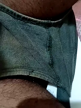 Snapshot of princemaheshboblover chatting on 11/13/25, 08:19 princemaheshboblover online show from 11/13/25, 08:19