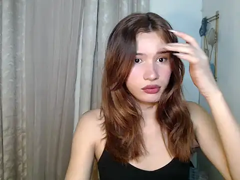SerenaCortesi online show from 05/04/26, 07:43