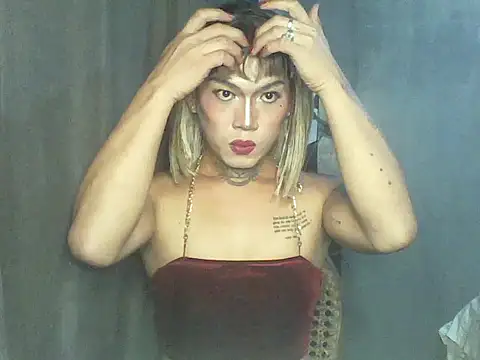 kimmy slut online show from 12/16/25, 08:08