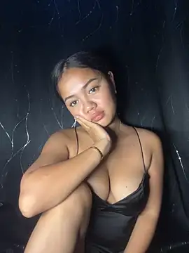 Lovingyou143xx online show from 05/24/26, 02:11