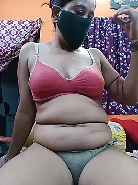 Hotpuja25 online show from 06/29/26, 01:44