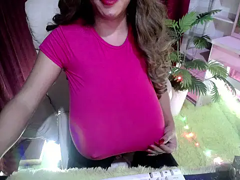 sexy morena143 online show from 04/17/26, 10:24