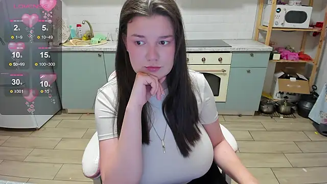 LinaElasm online show from 03/25/26, 11:11