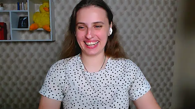 AmandaDimond  online show from 05/11/26, 11:05
