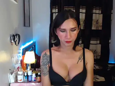 hottielicious slut69 online show from 01/09/26, 12:30