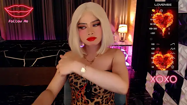 BigCockMaxineTS online show from 11/02/25, 08:55