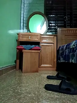 SexyQueen99 online show from 04/03/26, 09:02