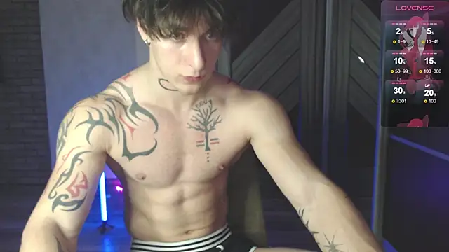 Snapshot of Brendan__Piks chatting on 11/23/25, 09:03 Brendan Piks online show from 11/23/25, 09:03