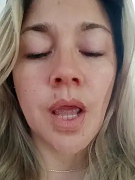 cameron 06 online show from 11/29/25, 04:54