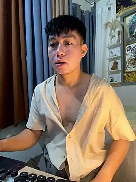 xshyboyx online show from 01/13/26, 02:17