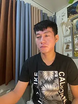 xshyboyx online show from 02/05/26, 02:38