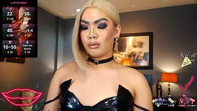 FridaHumphrey online show from 09/15/25, 05:24