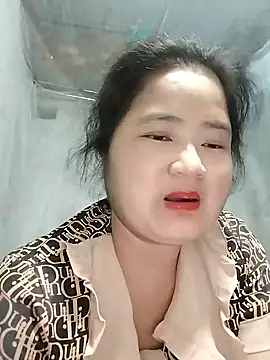 BigBoobs186 online show from 11/11/25, 01:33