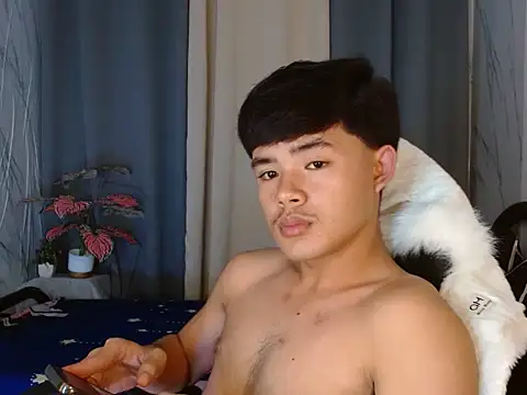 YourNaughtyTwink 69 online show from 04/23/26, 04:09