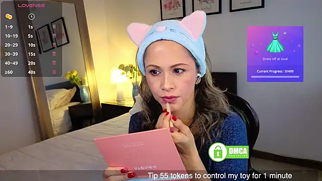 Miasiren online show from 11/10/25, 03:11