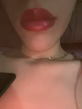 Mimisixo online show from 10/09/25, 06:06