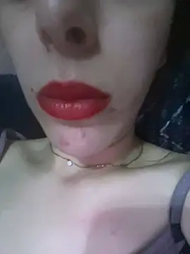 Snapshot of Mimisixo chatting on 07/14/26, 01:50 Mimisixo online show from 07/14/26, 01:50