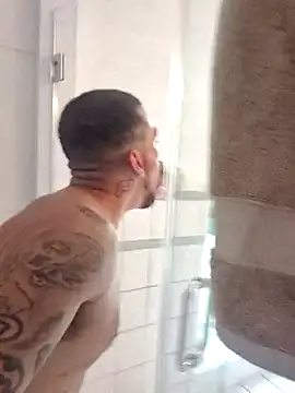 Cnutt310 online show from 11/08/25, 10:41