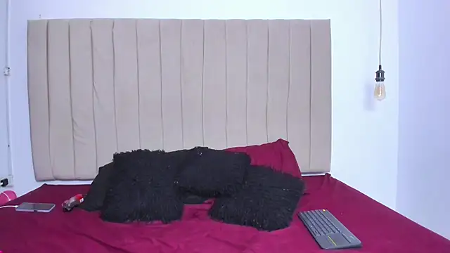 ana foxi online show from 09/24/25, 12:03