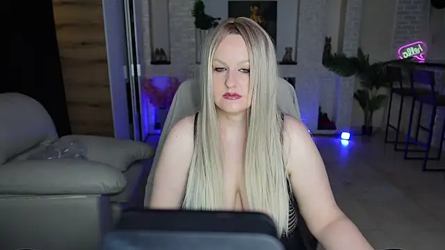 MariemLui online show from 05/11/26, 02:12