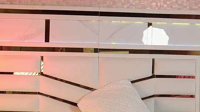 ambar rosse25 online show from 12/01/25, 11:48