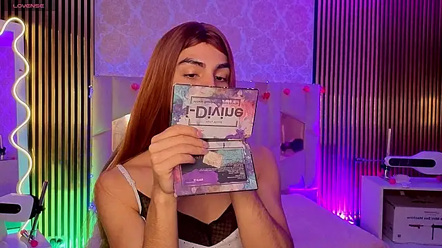 LIHIAN TAY online show from 03/20/26, 11:59