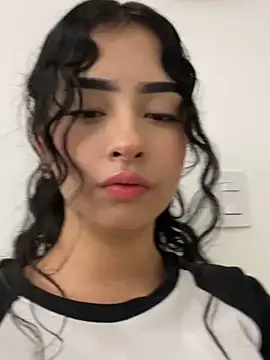 Snapshot of RosseMelody chatting on 09/30/25, 04:39 RosseMelody online show from 09/30/25, 04:39