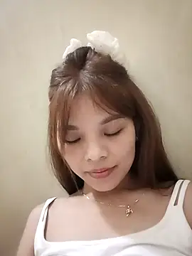 Snapshot of Ocnguyety chatting on 11/04/25, 01:54 Ocnguyety online show from 11/04/25, 01:54