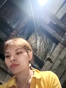 Snapshot of Ocnguyety chatting on 11/16/25, 12:05 Ocnguyety online show from 11/16/25, 12:05