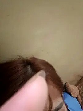 Snapshot of Ocnguyety chatting on 11/22/25, 02:38 Ocnguyety online show from 11/22/25, 02:38