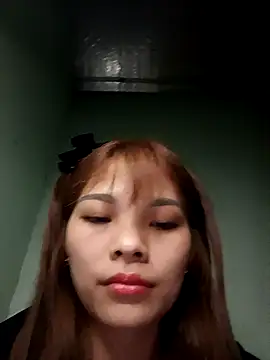 Snapshot of Ocnguyety chatting on 11/29/25, 01:03 Ocnguyety online show from 11/29/25, 01:03