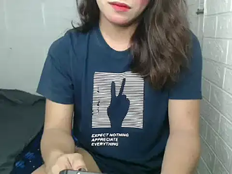 Snapshot of ur_asian_hotcum69 chatting on 02/27/26, 12:43 ur asian hotcum69 online show from 02/27/26, 12:43