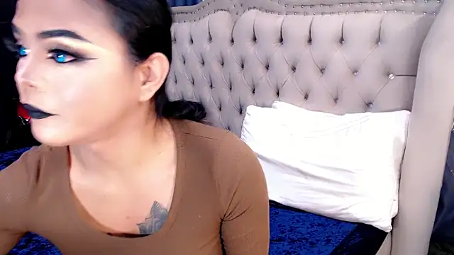 Asiansignificantxx online show from 05/12/26, 10:01