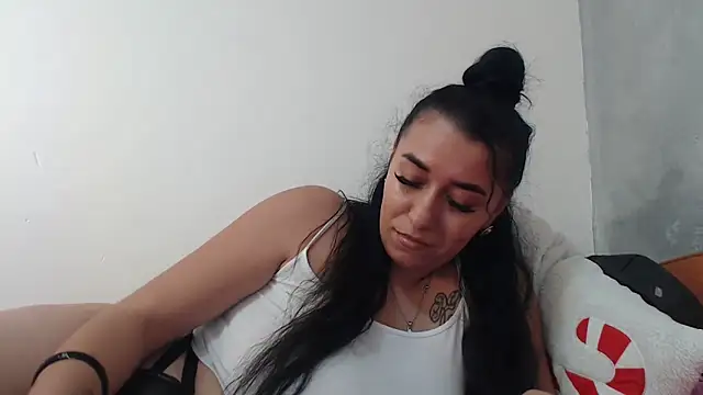 Maryem637048 online show from 11/24/25, 01:22