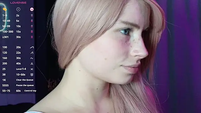 PieraMarch online show from 10/10/25, 07:35