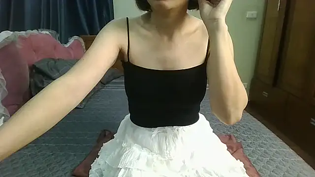 Meii-meyy online show from 12/16/25, 01:54