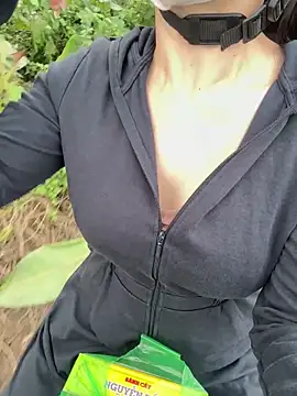 Meii-meyy online show from 03/12/26, 07:14